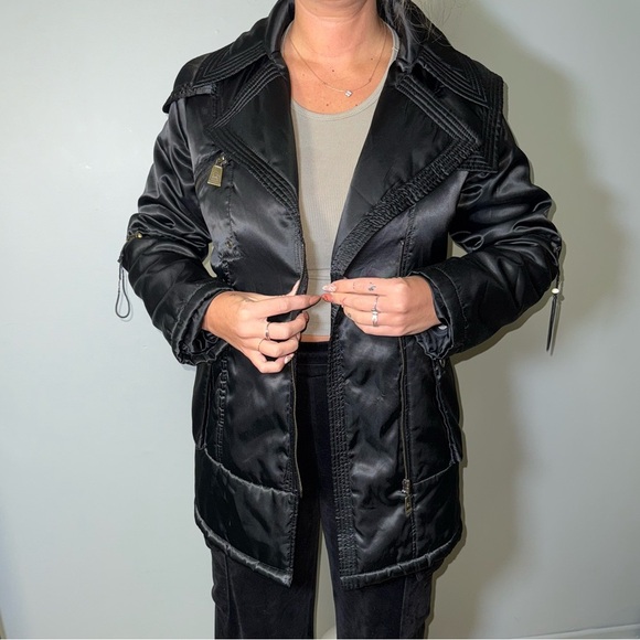 Burberry Black Trench Coat - Picture 7 of 14